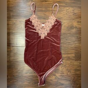Blush Noir Velvet Bodysuit Size XS